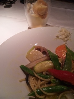 ���F�B��