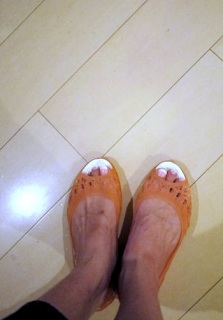 crocs